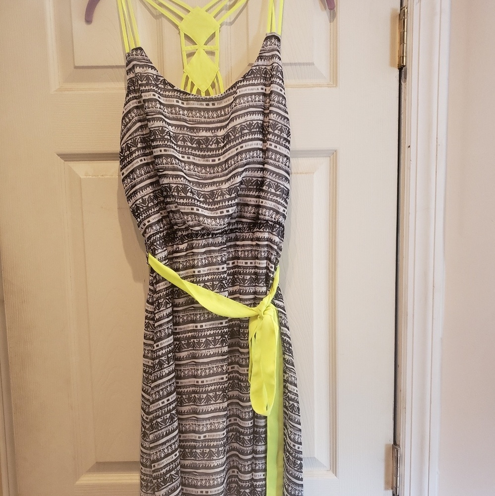 Sleeveless Hi-Lo Maxi Dress